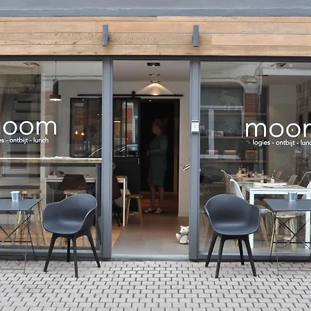 Moom 酒店